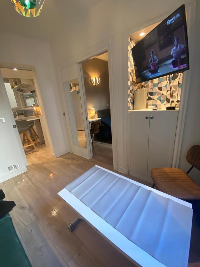 Cosy Courcelles Apartment Paris