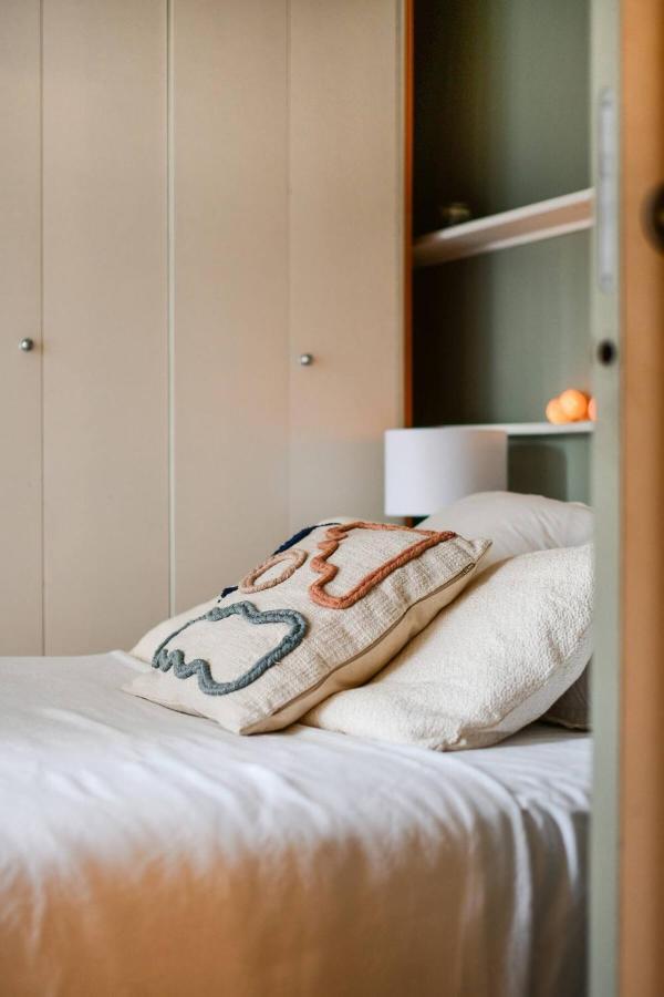 Hsh Bachelet-montmartre Sacre-coeur Cosy 1br-4p Paris