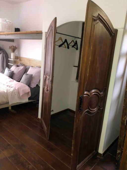 Apartment : Superbe 2 Pieces Jardin Des Plantes. *