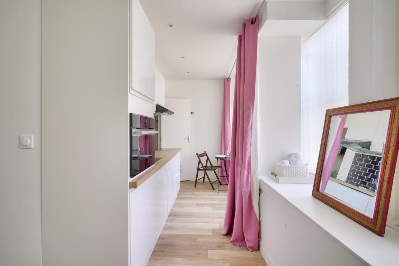 Apartment Sweet In The Heat Of The 15th Paris