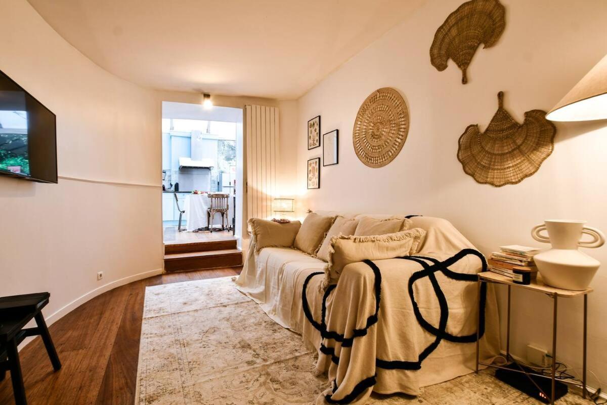 Avec Vue Sur Le Jardin Bohème Bachelet Appartement Paris