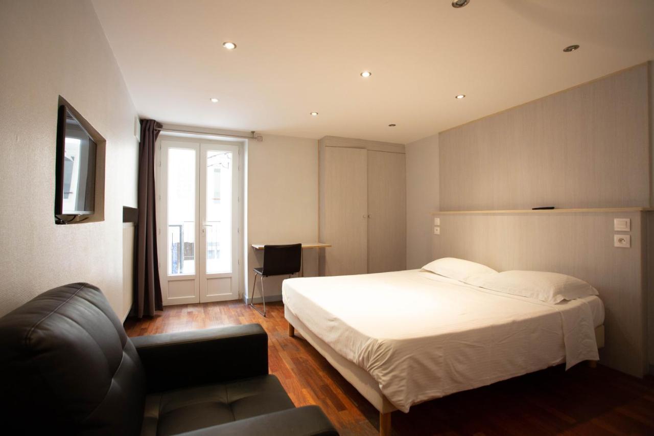 Mimosa Hotel Paris