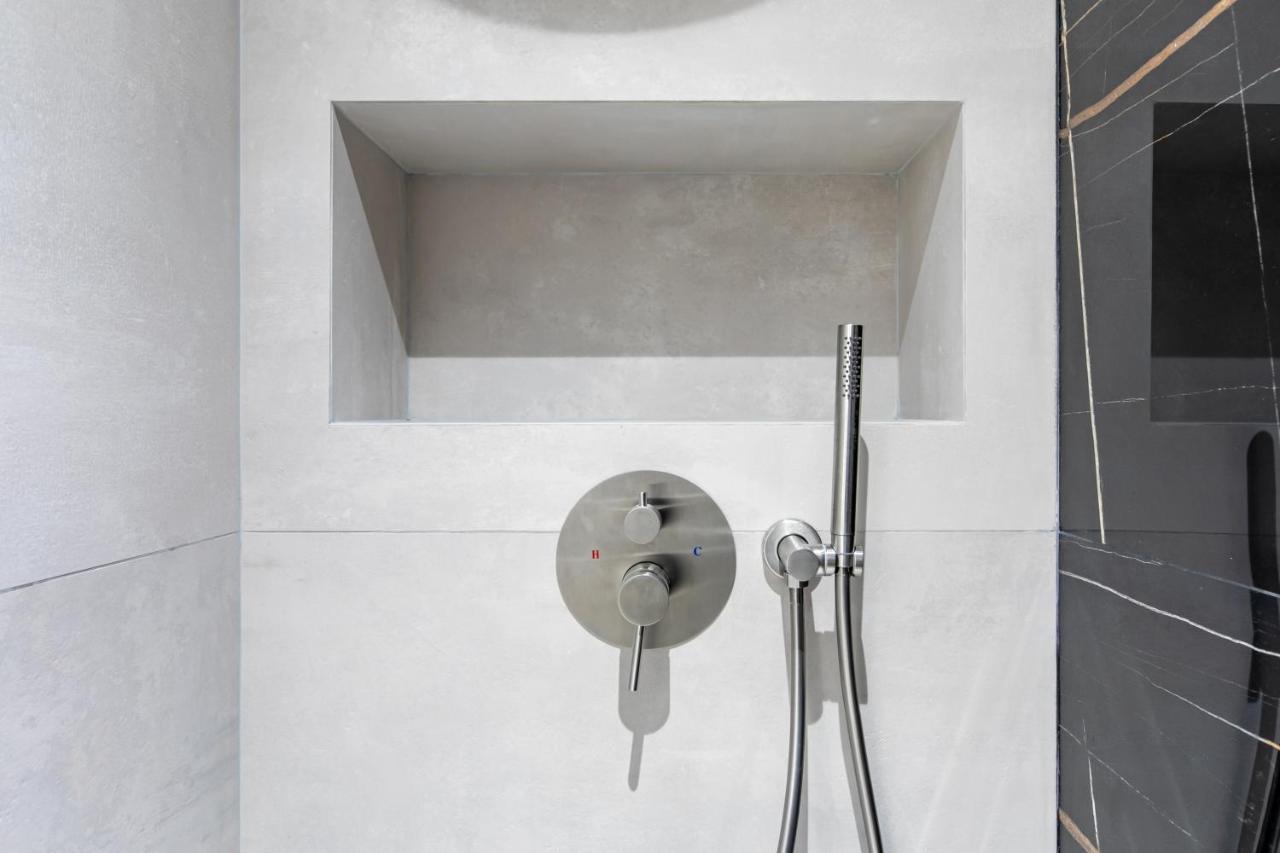 Apartment Sweet - Place Dauphine Paris