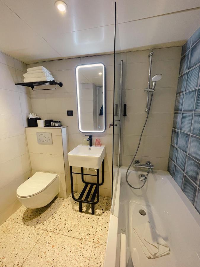 De L'esperance 4*