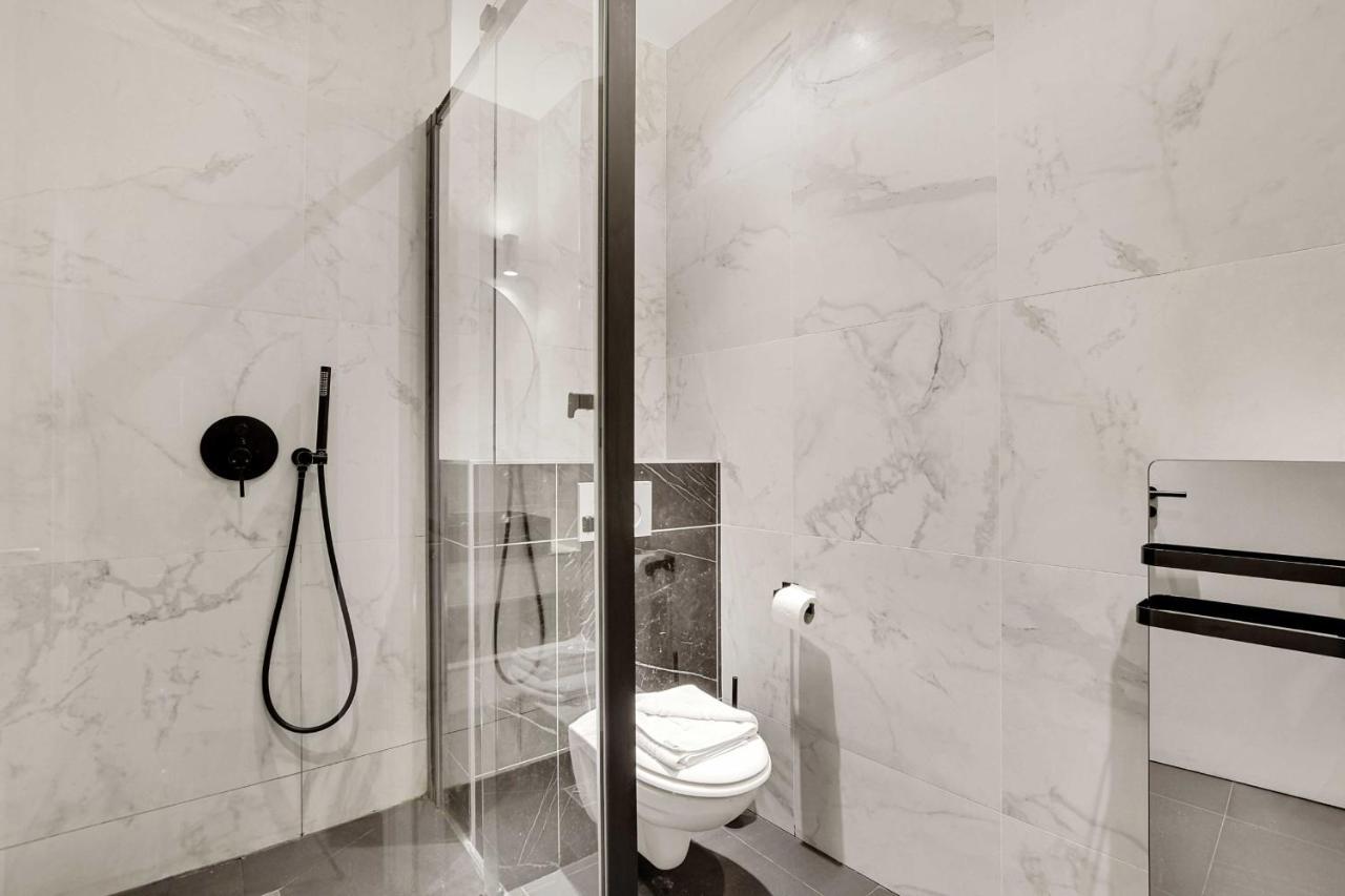 Spacious - 2b-10p - Ac - Marais Apartment *