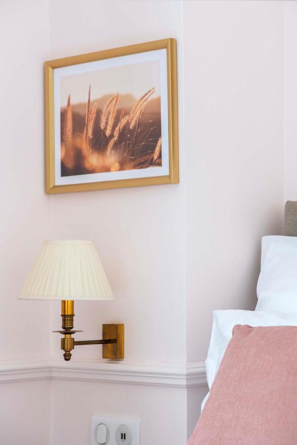 Le Beau Marais - Luxury Apartments, Air Cond, Lift