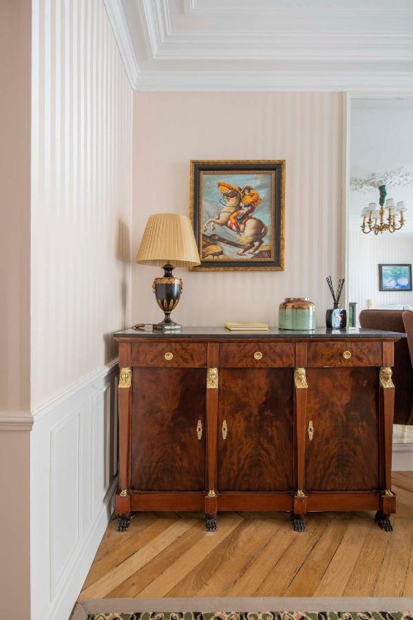 Apartment Le Beau Marais - Luxury Apartments, Air Cond, Lift Paris