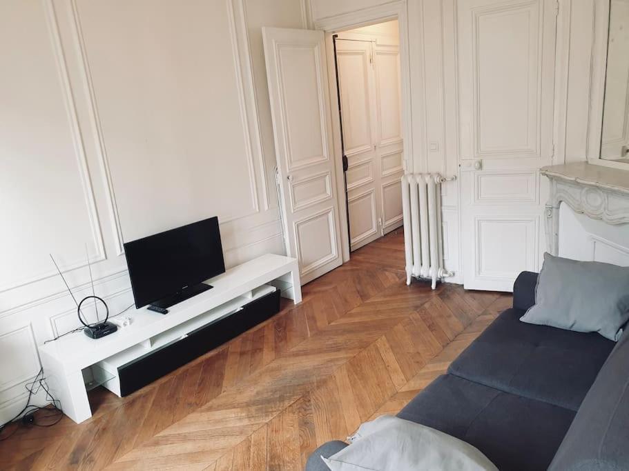 Super 2 Pieces Place De L'etoile 4eme Etage Apartment *