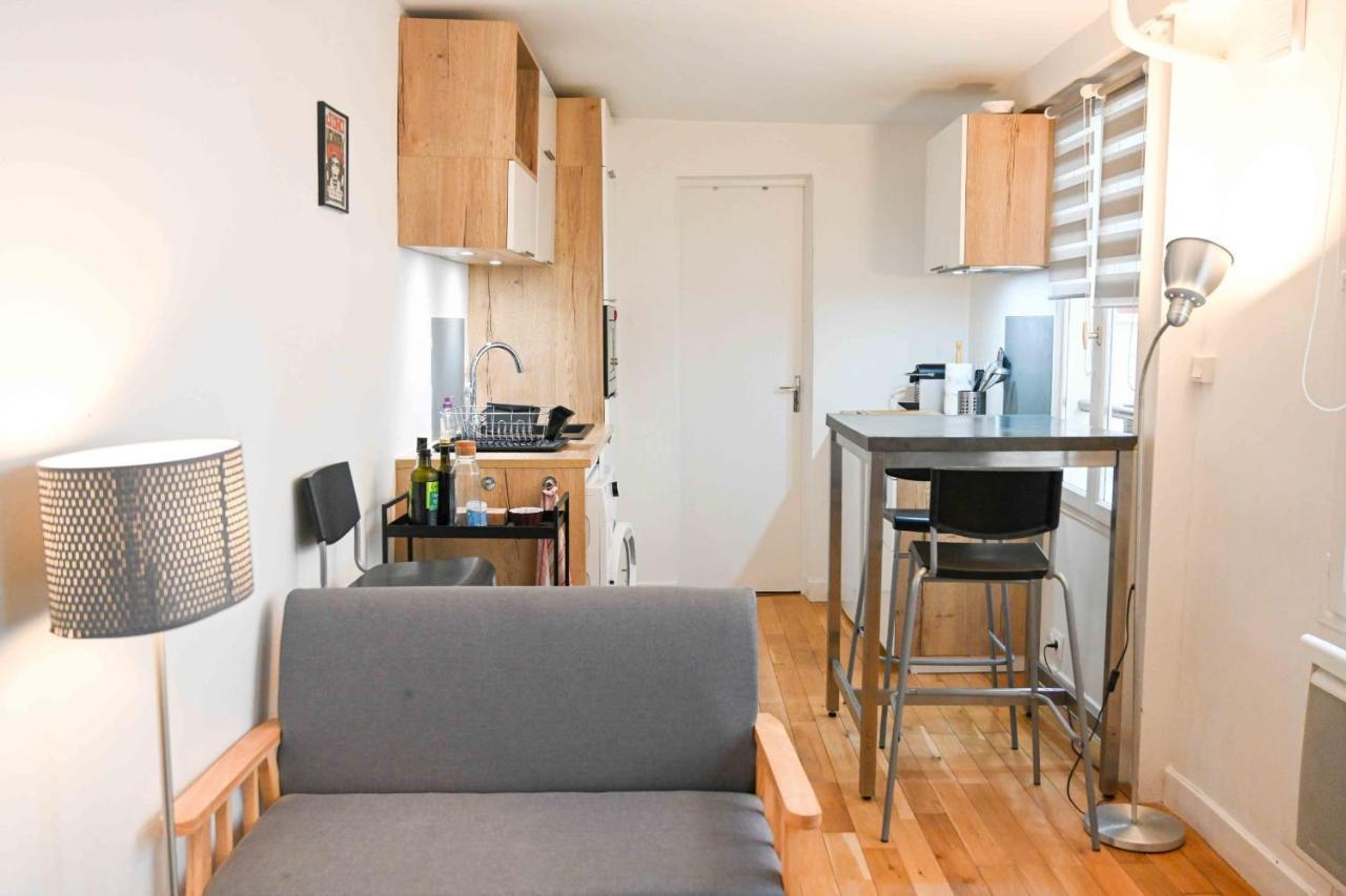 Apartment A Small Love Nest For 2 Near The Center Of