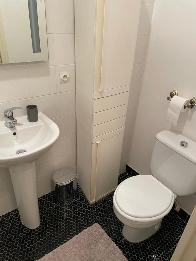 Cosy & Charming Studio, Typically Parisian Apartment Paris
