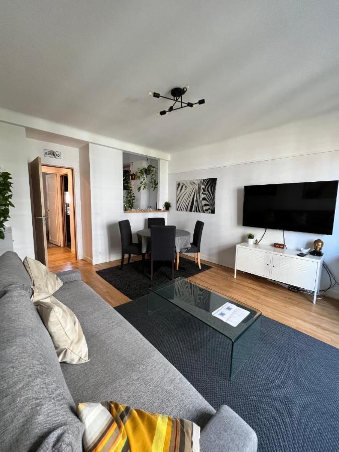 Apartment Grand F2 Vue Sur La Maison De Georges Brassens *