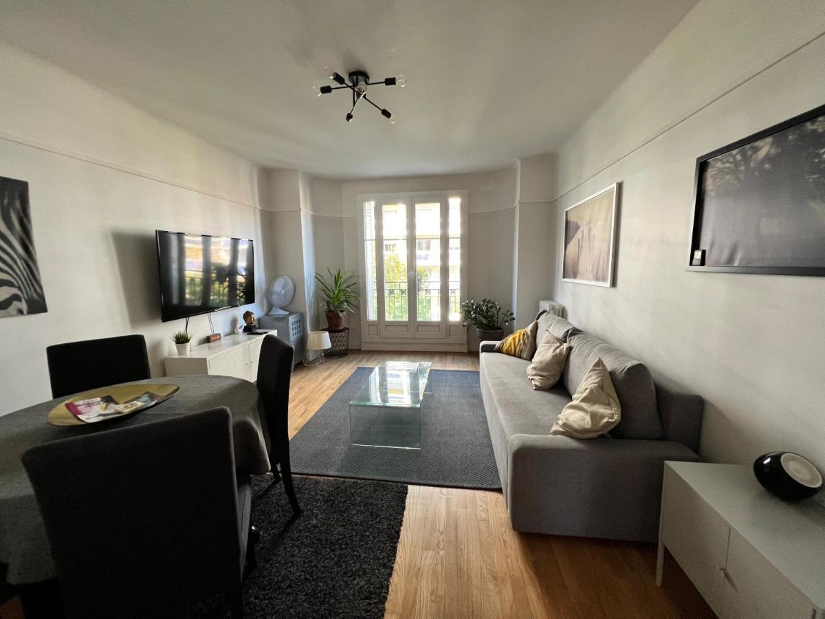 Grand F2 Vue Sur La Maison De Georges Brassens Apartment Paris