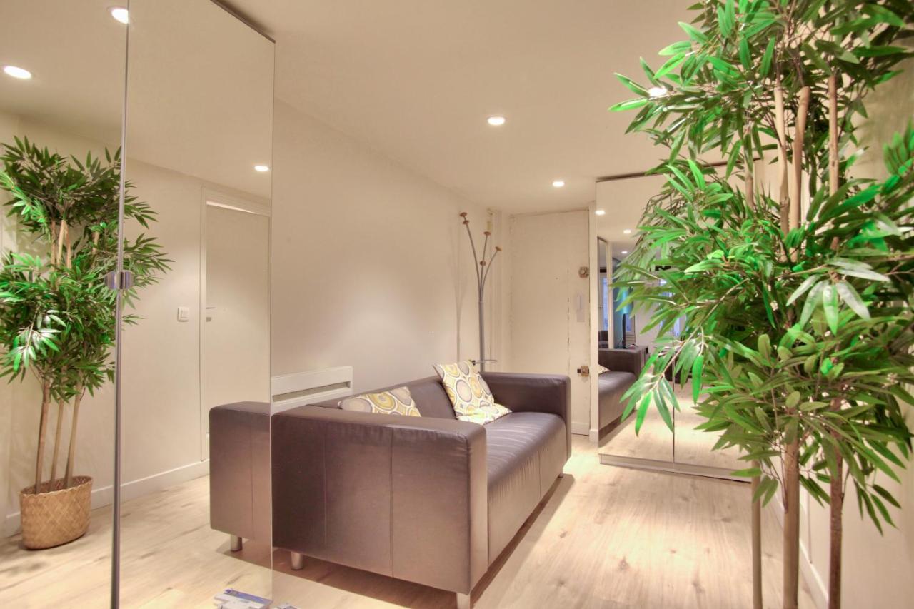 Studio Republique Saint Martin * Paris