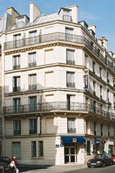 Du Chemin Vert Hotel