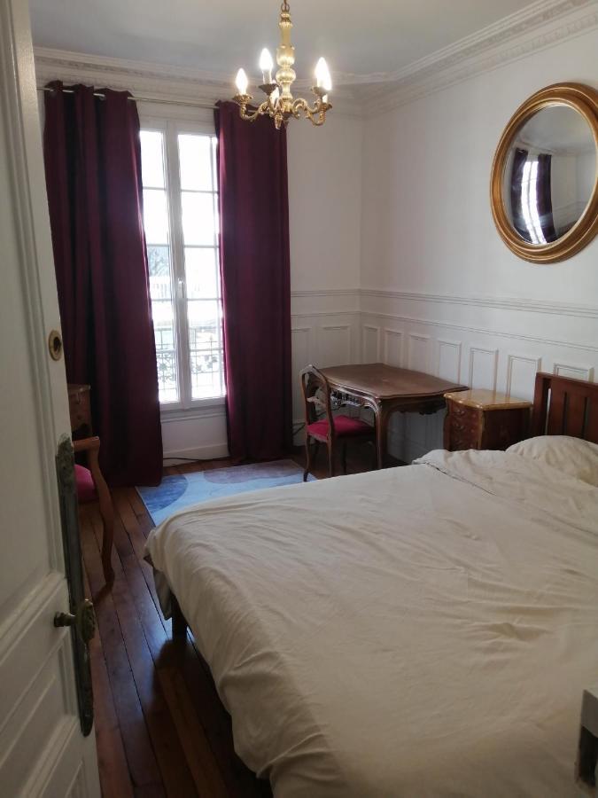 Paris, Typique Spacieux Et Confortable Homestay *