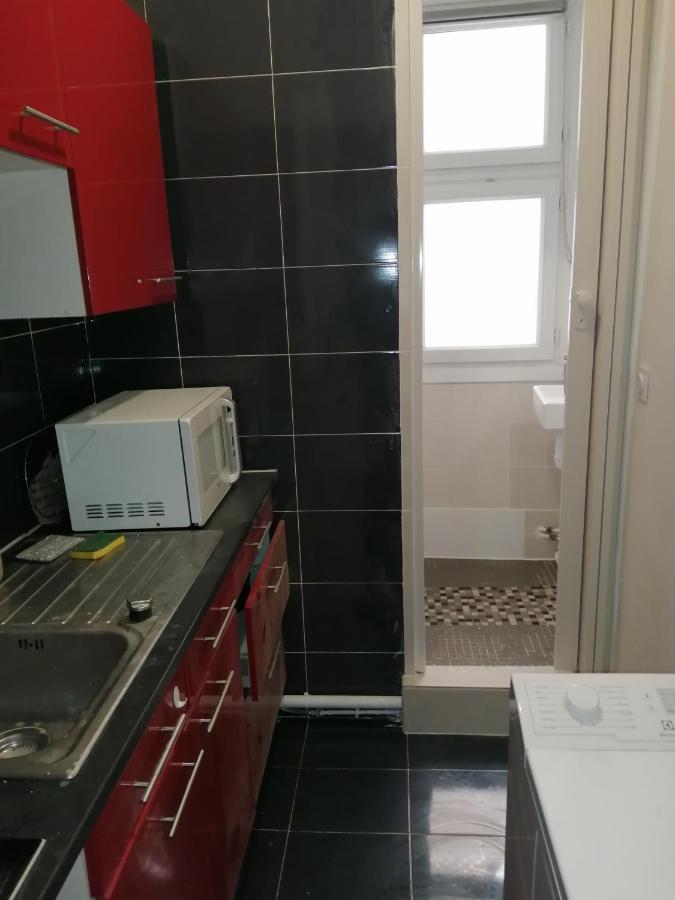 Homestay Paris, Typique Spacieux Et Confortable *