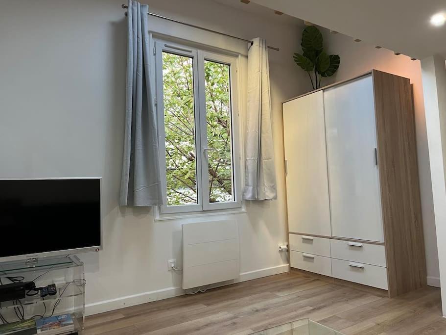 Apartment : Charmant 2 Pieces Au Calme