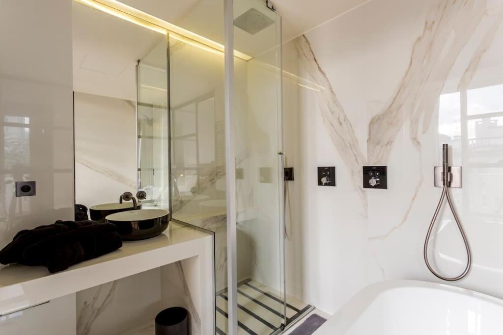Penthouse 126 Jacuzzi Terrasse 16 * Paris