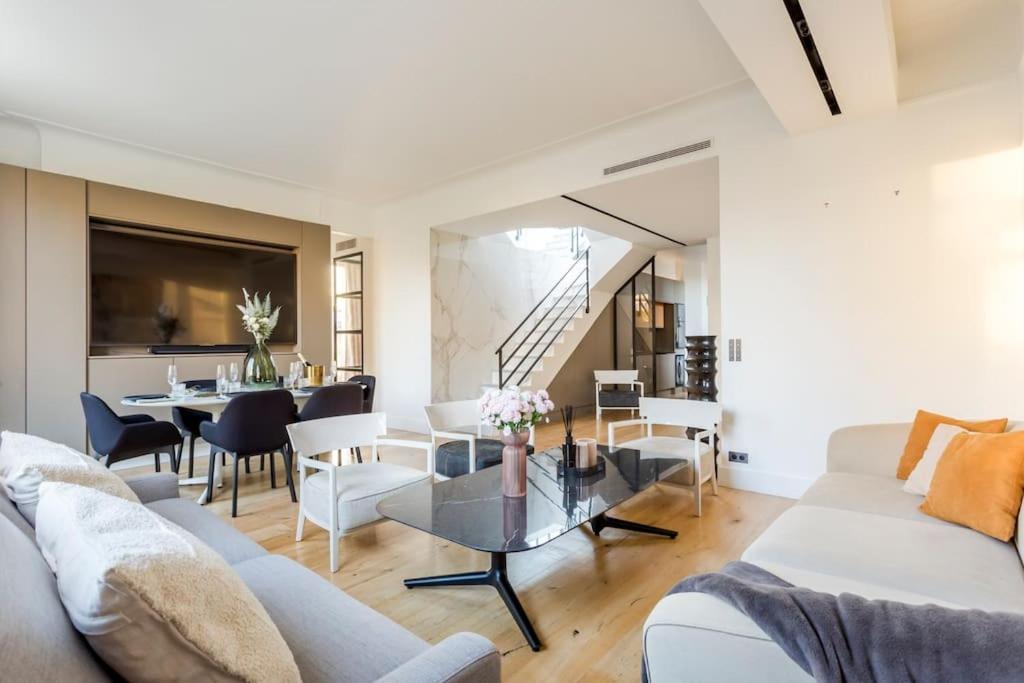 Penthouse 126 Jacuzzi Terrasse 16 * Paris