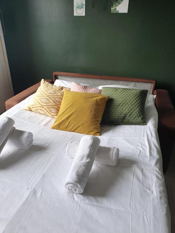 Apparemment Chaleureux Au 16 Eme Arrondissement De A 10 Min Dz La Tour Eiffel Apartment