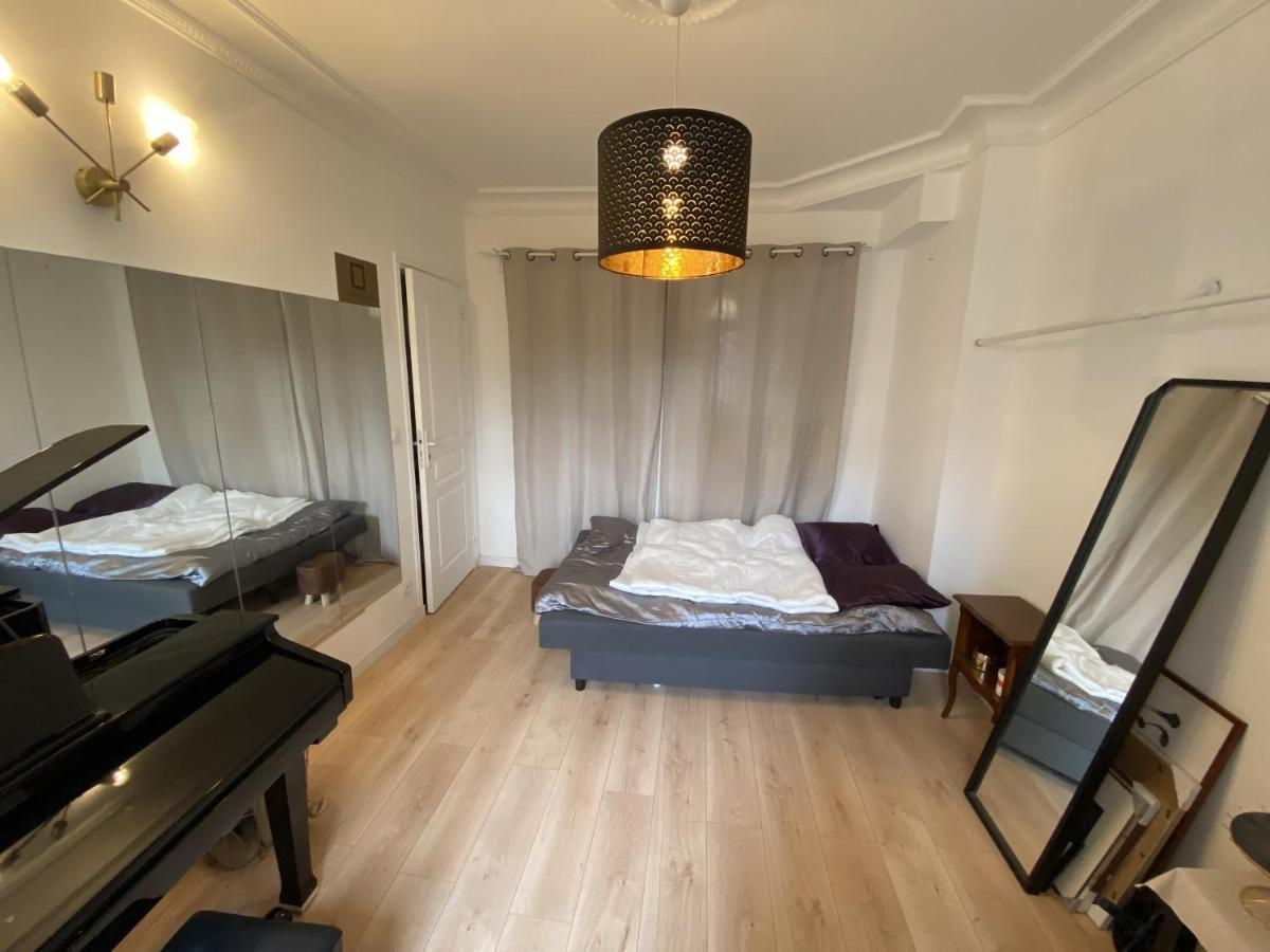 Paris: Agreable D'un Grand Createur * Paris