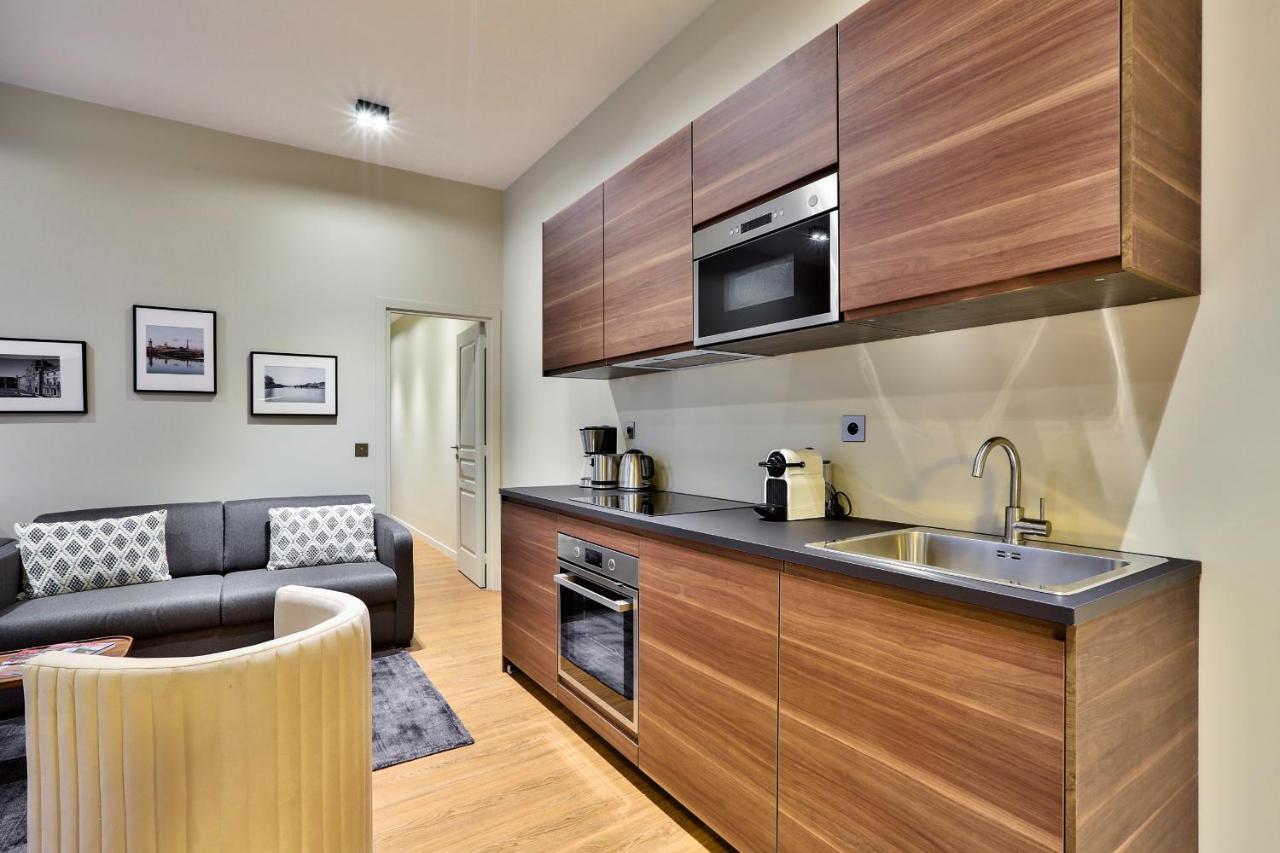 140 - Urban Duplex Near Saint-germain Des Pres *