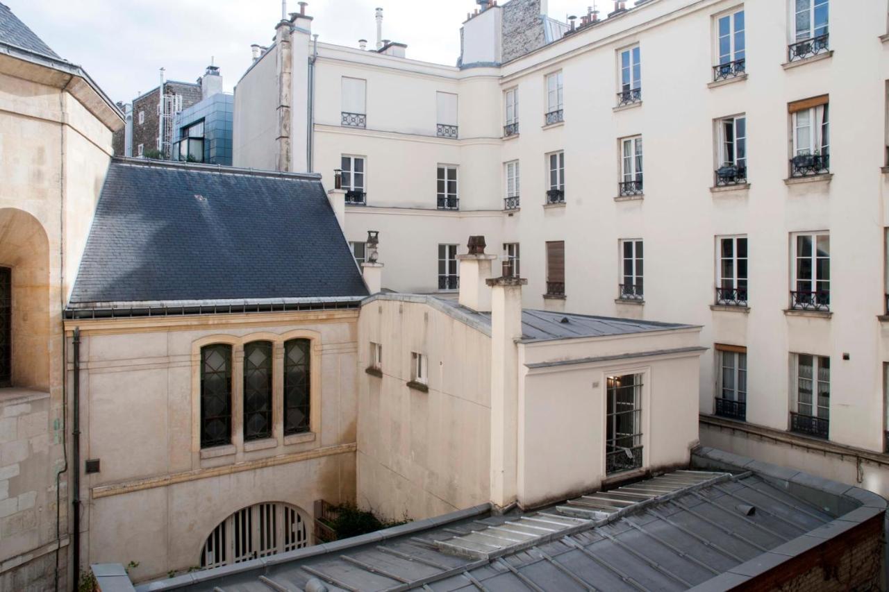 37m At 2 Steps From The Place Des Vosges * Paris