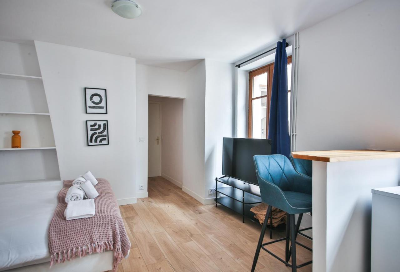 32#studio 2pers#sevres-lecourbe#necker Appartement *