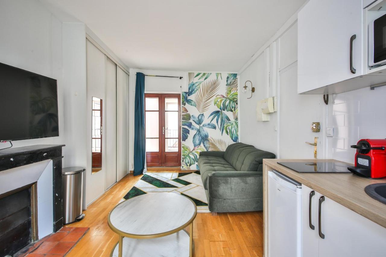 21#studio 2pers#sevres-lecourbe#necker Apartment