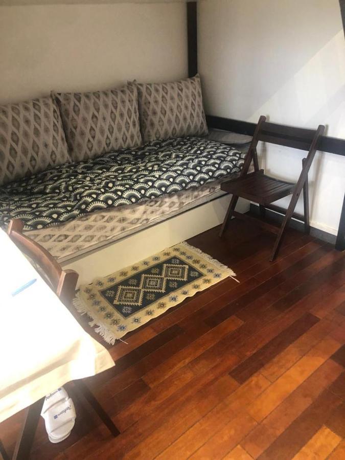 Apartment Studio Meuble Place De La Nation