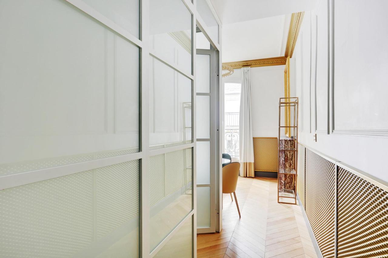 Pick A Flat's In Champs Elysees - Rue Du Colisee Paris