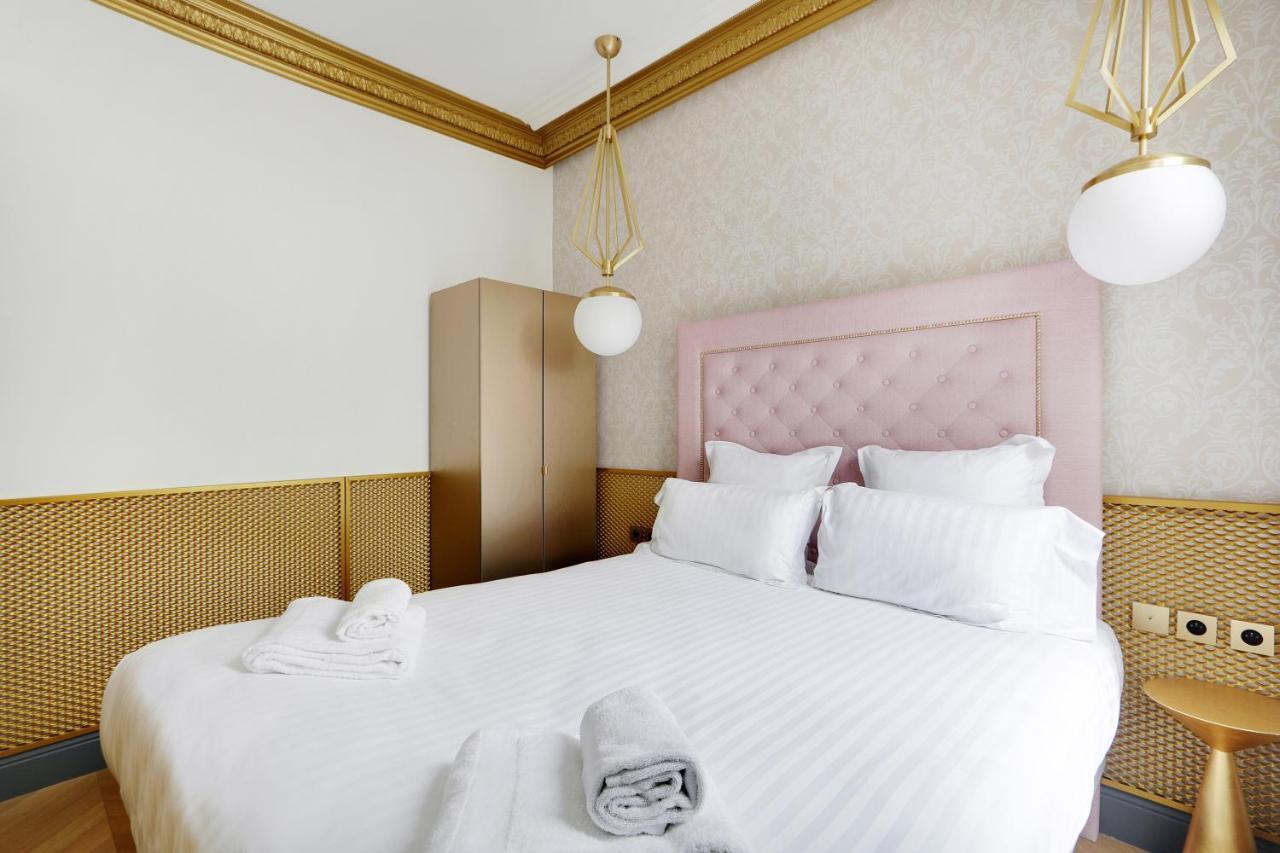 Pick A Flat's In Champs Elysees - Rue Du Colisee Paris