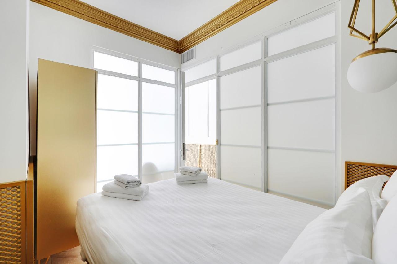 Apartment Pick A Flat's In Champs Elysees - Rue Du Colisee *