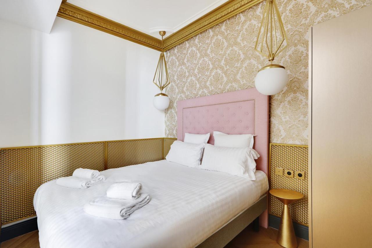 Pick A Flat's In Champs Elysees - Rue Du Colisee Paris