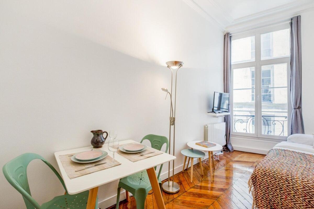 Pick A Flat's Apartments- Rue Richelieu Apartment *