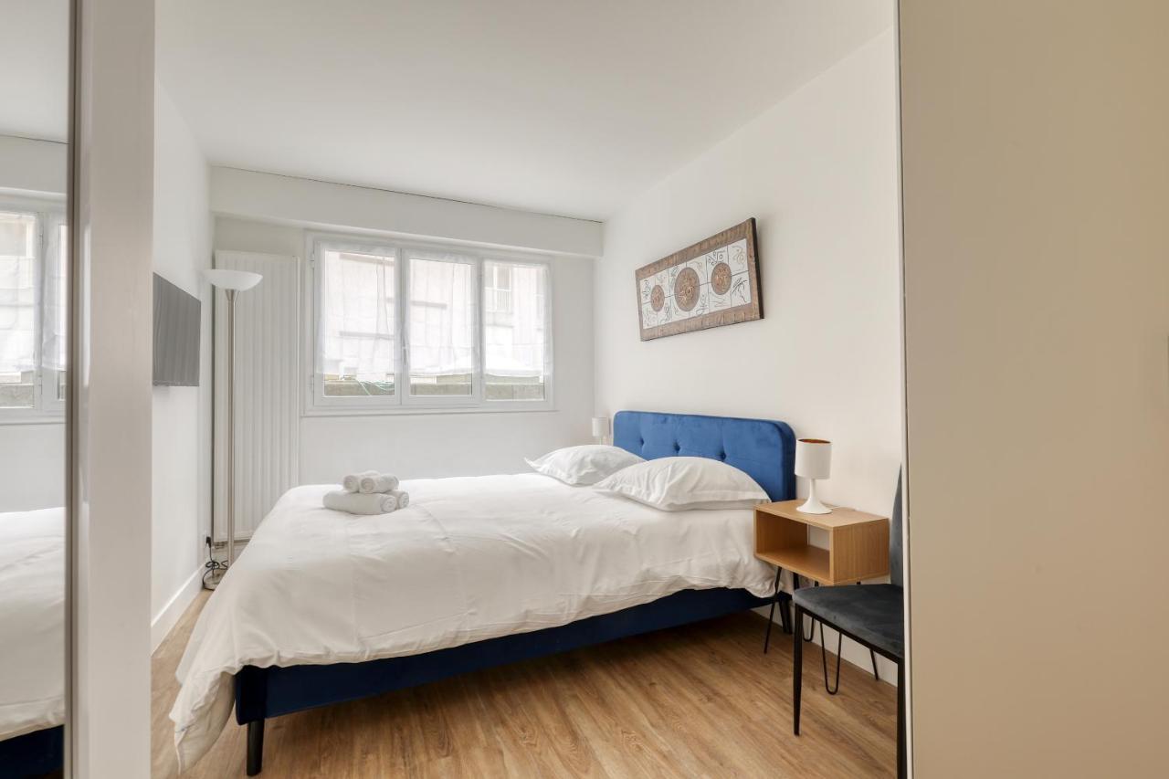 Apartment Branded New 4 Bdrs Flat - Huge Terrace - Prime Loc *