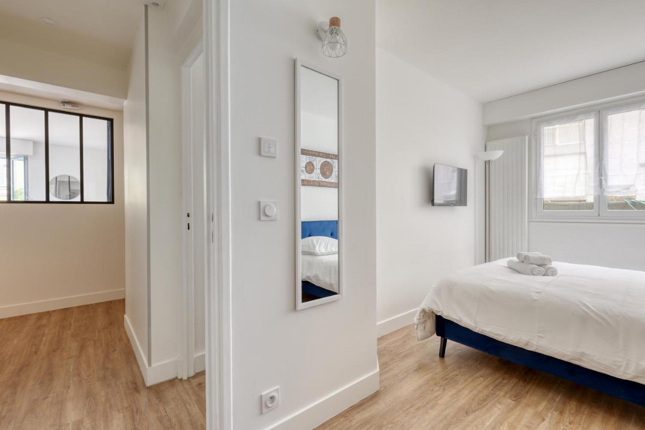 Apartment Branded New 4 Bdrs Flat - Huge Terrace - Prime Loc *