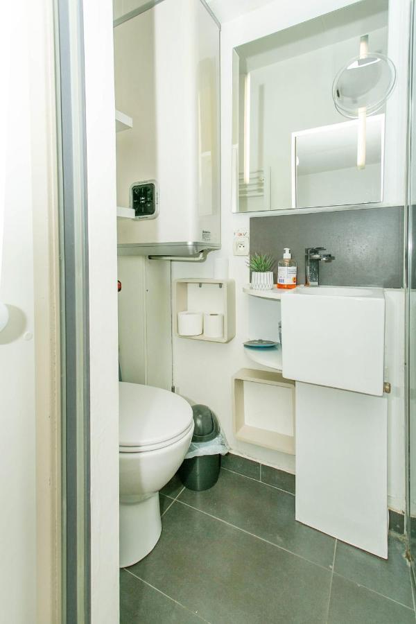 Arc De Triomphe - Champs Elysees Studio Apartment *