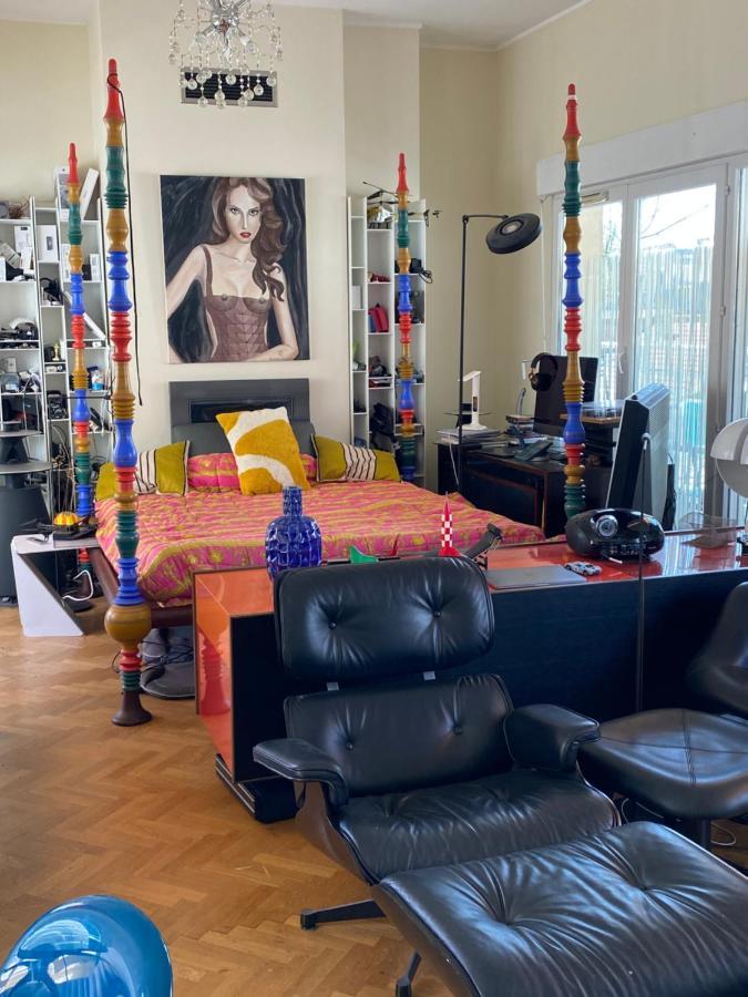 White Queen Guest house