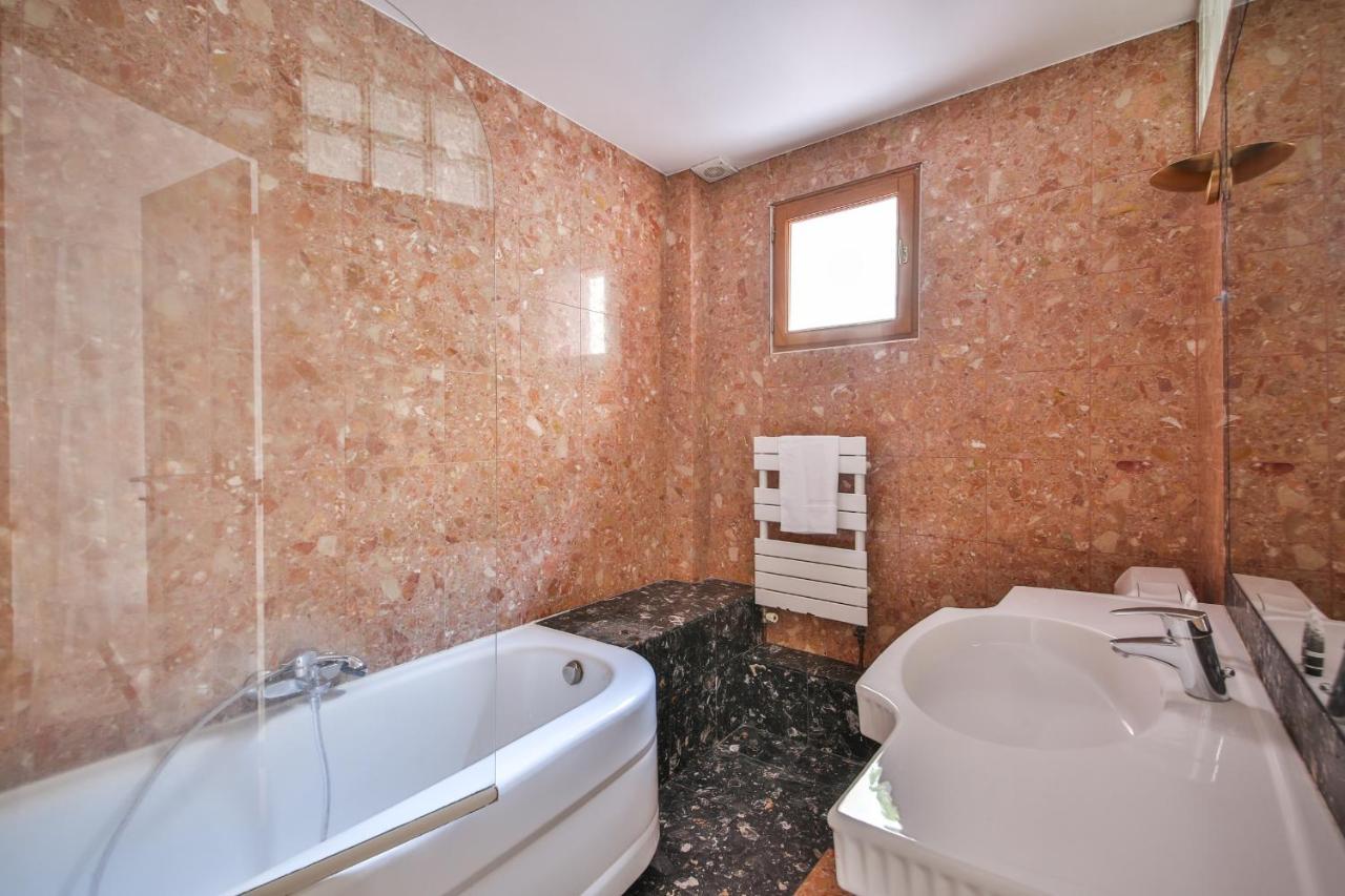Appartement 22#appartement 6pers#sevres-lecourbe#necker Paris