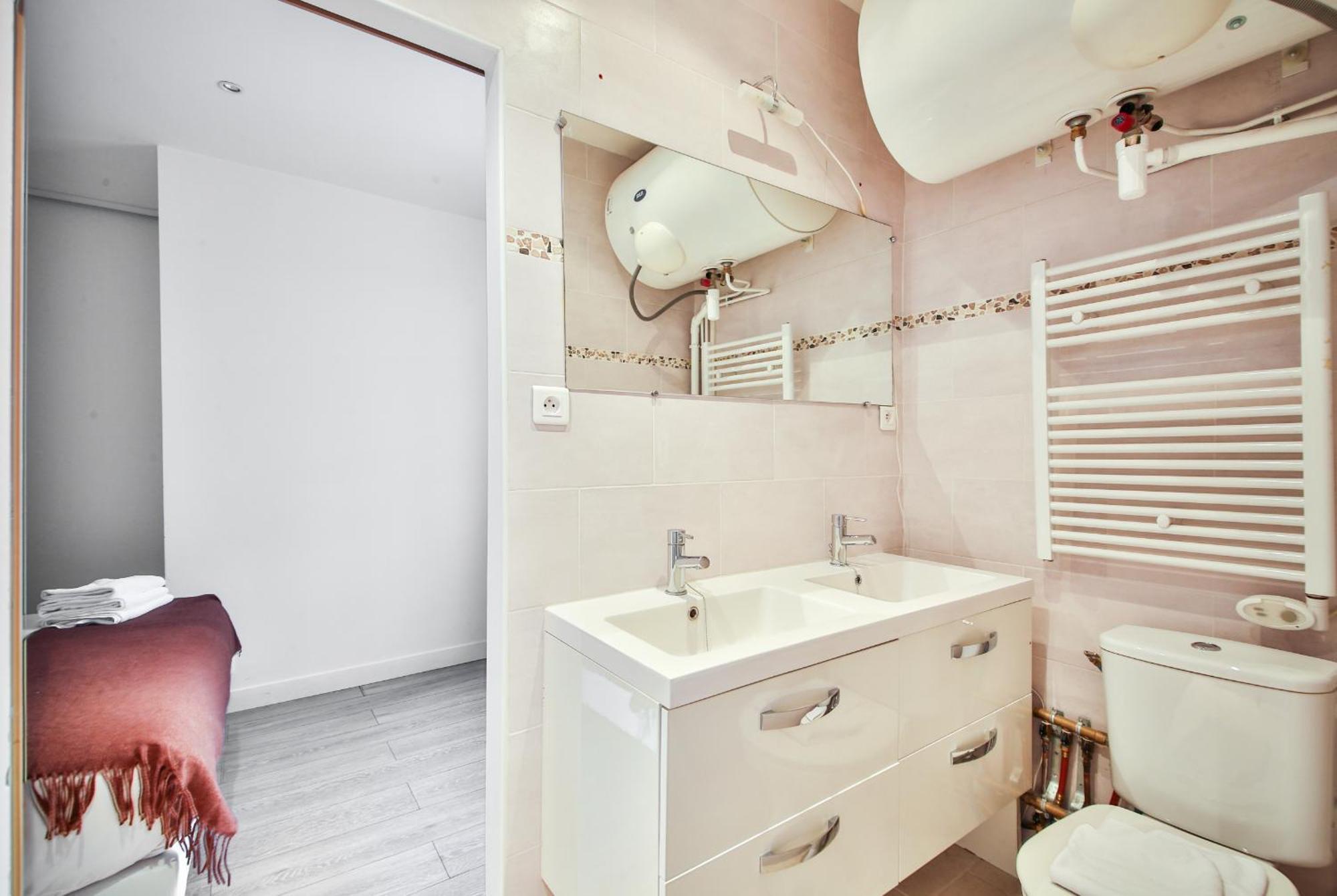 02#duplex 2bedrooms#sevres Lecourbe#necker Paris
