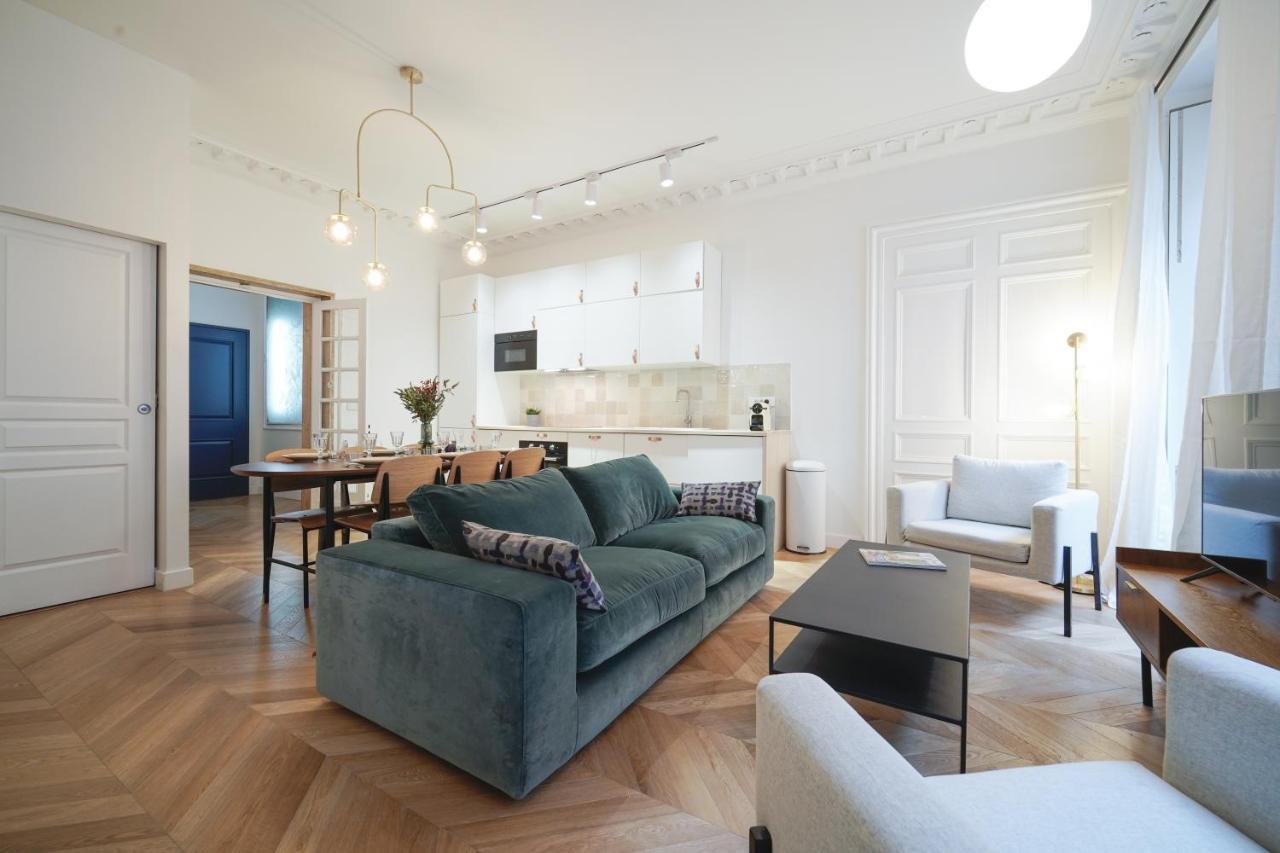 Parisuites Grands Boulevards Design Folies Bergeres Paris