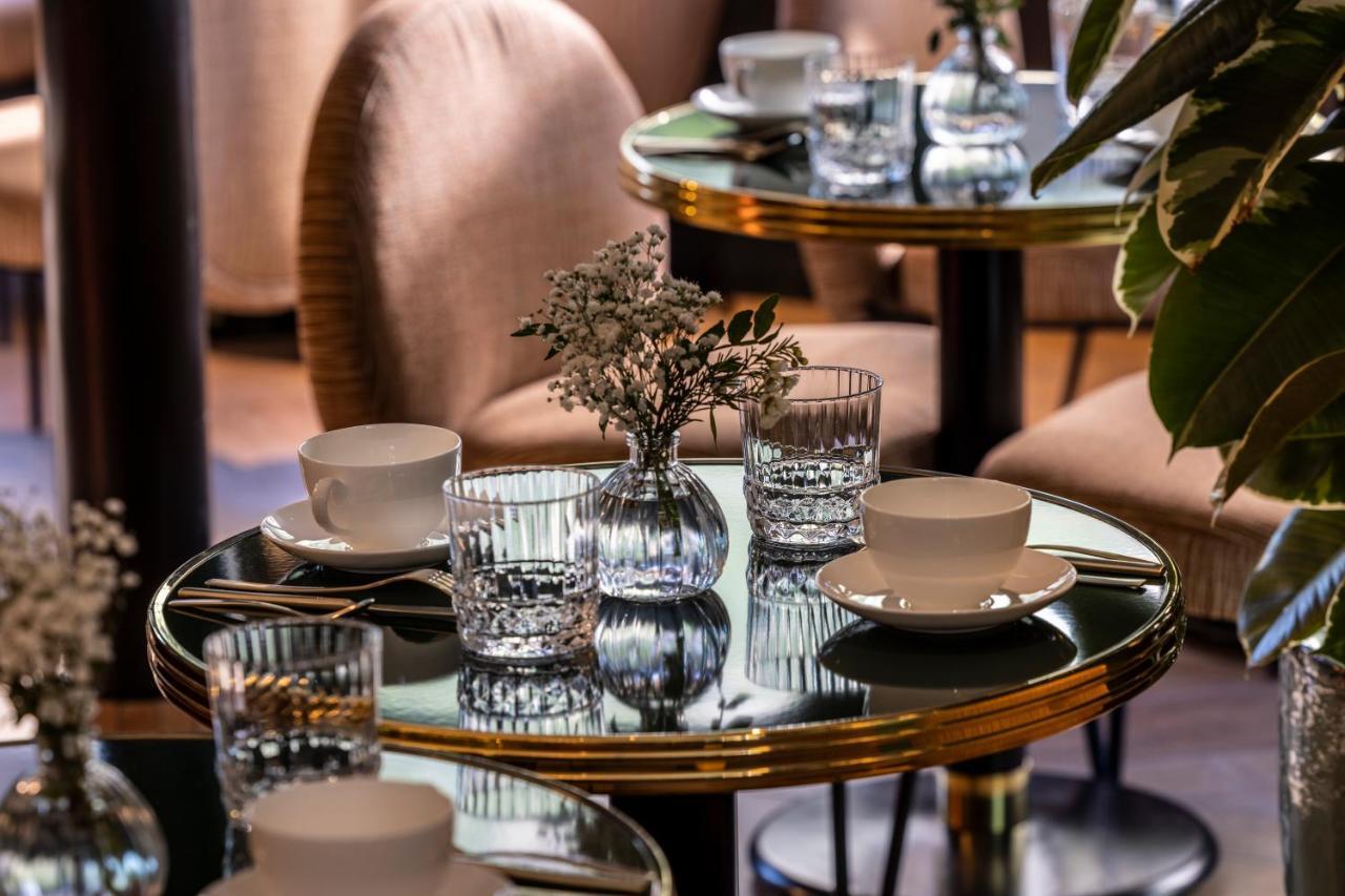 Toujours & Hotel Paris