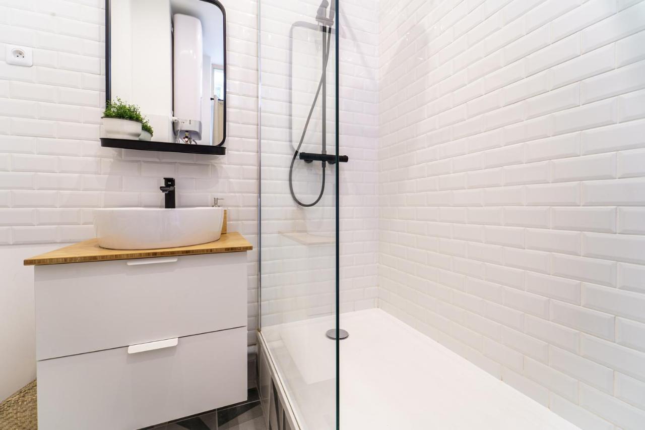 Parisuites Canal Saint Martin Chic & Design & Cosy Apartment
