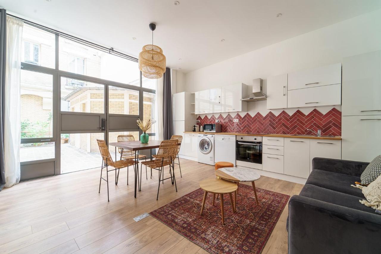 Parisuites Canal Saint Martin Chic & Design & Cosy Apartment *