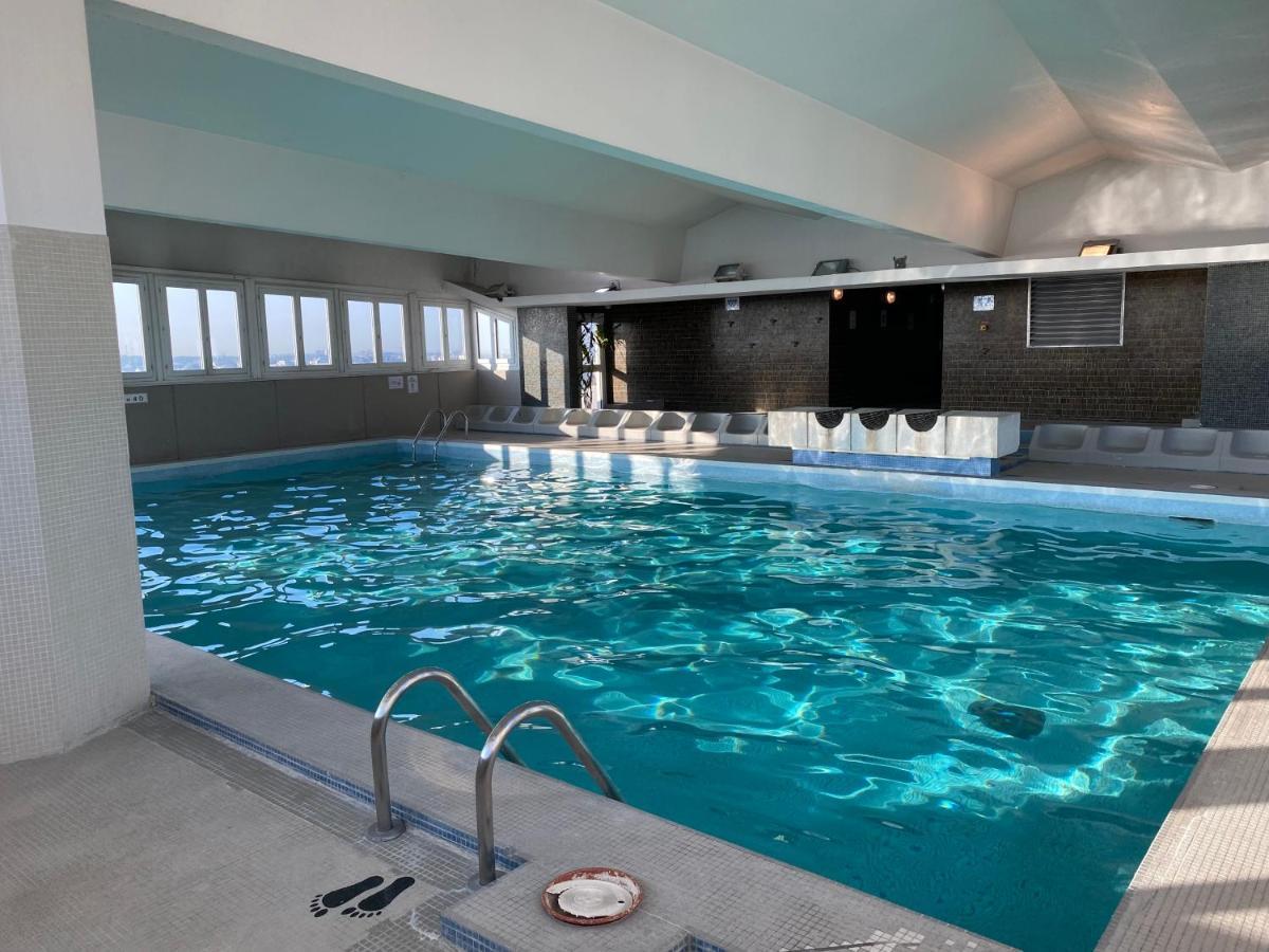 Superbe Avec Piscine Et Vue Sur Apartment Paris