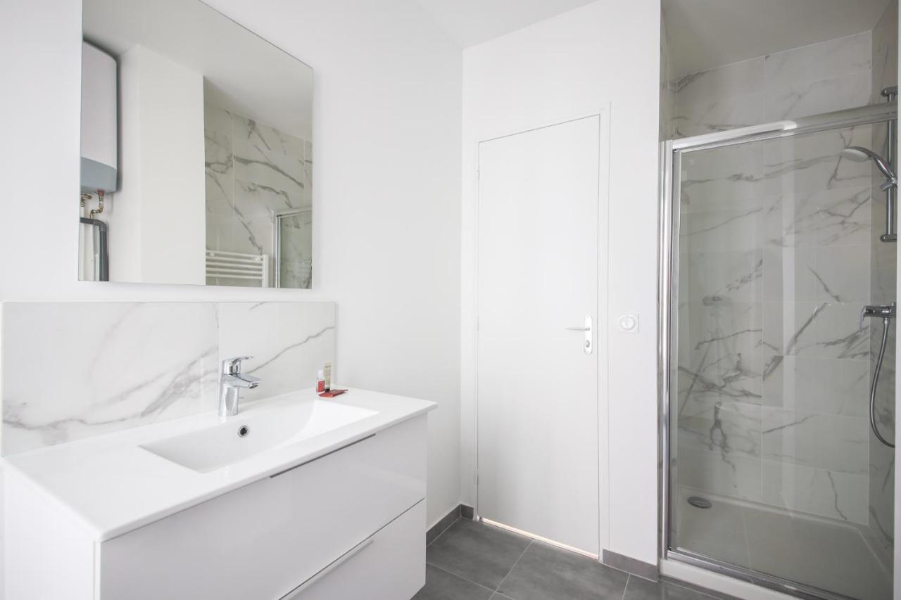 4#duplex 2 Pers#paris 15#commerce#ac Appartement *
