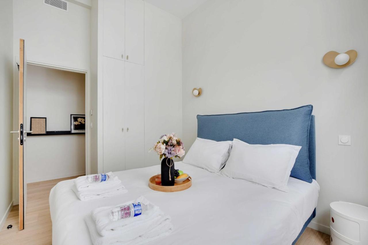 Modern - 2br-6p - Eiffel Tower Paris