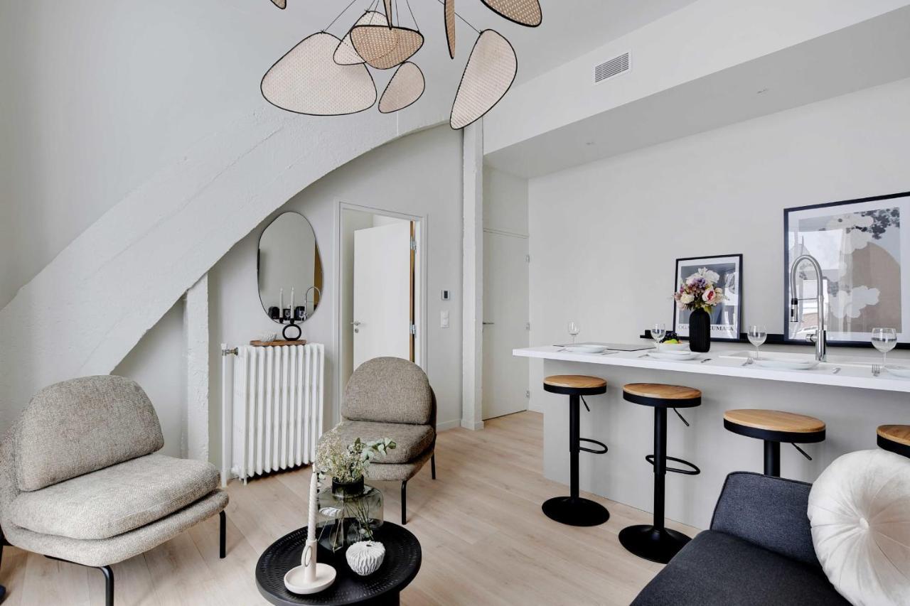 Apartment Modern - 2br-6p - Eiffel Tower Paris