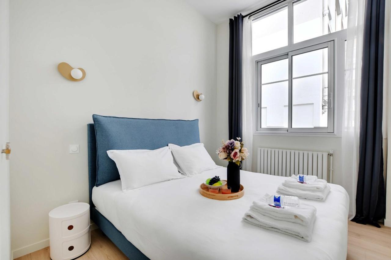 Modern - 2br-6p - Eiffel Tower Paris